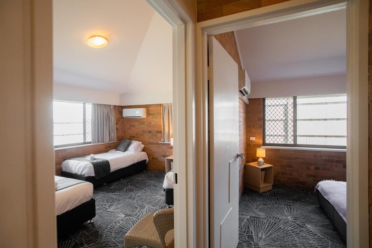 Bribie Island Hotel Bellara Extérieur photo