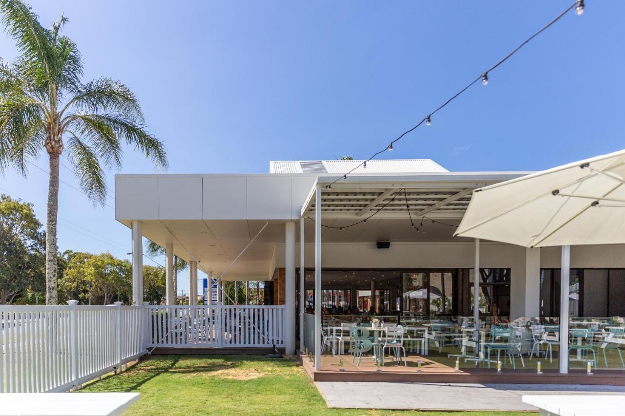Bribie Island Hotel Bellara Extérieur photo