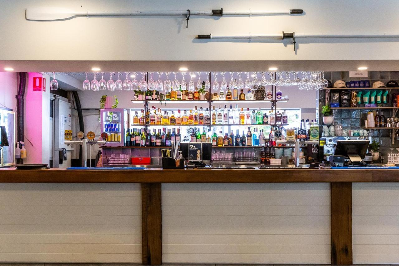 Bribie Island Hotel Bellara Extérieur photo