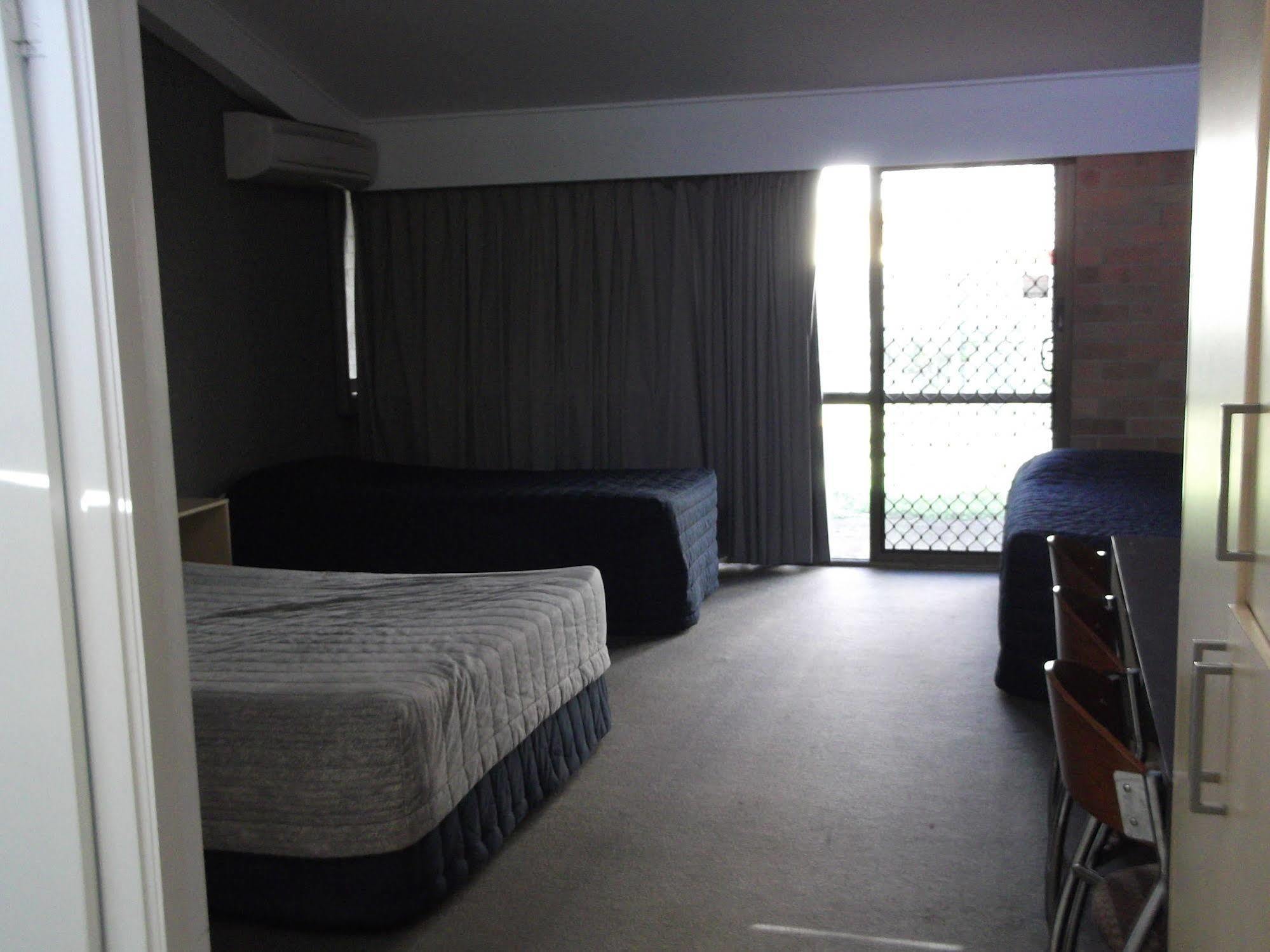 Bribie Island Hotel Bellara Extérieur photo